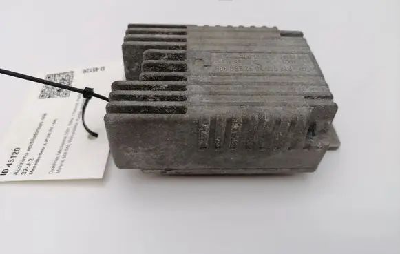 Mercedes-Benz A W168 Coolant fan relay A0275458032