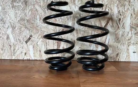 Opel Insignia A Rear coil spring