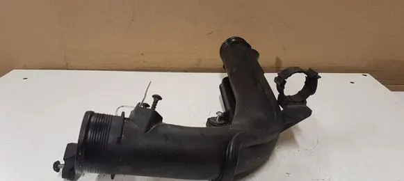 Volkswagen PASSAT CC Intercooler hose/pipe 1K0145770