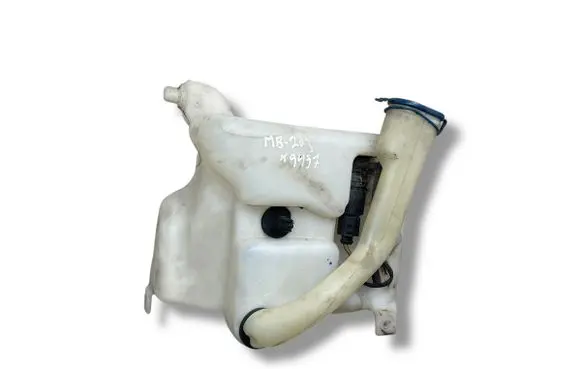 Mercedes-Benz CLC CL203 Windshield washer fluid reservoir/tank A2038600060