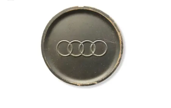 Audi A4 S4 B5 8D Original wheel cap 8D0601165D