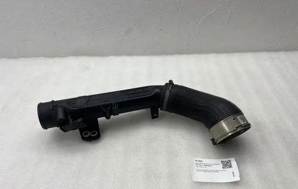 Intercooler hose/pipe