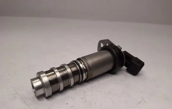 BMW 5 F10 F11 Camshaft vanos timing valve 8605123 11368605123 11367585776