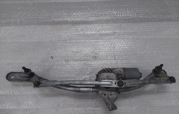 BMW 7 F01 F02 F03 F04 Front wiper linkage and motor 4441879