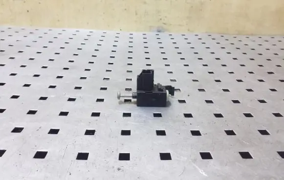 Clutch pedal sensor