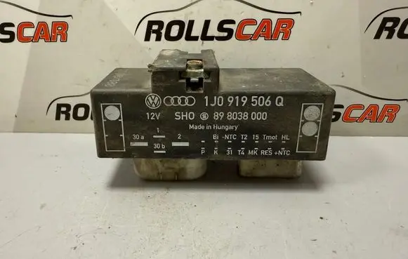 Volkswagen Golf IV Coolant fan relay 1J0919506Q