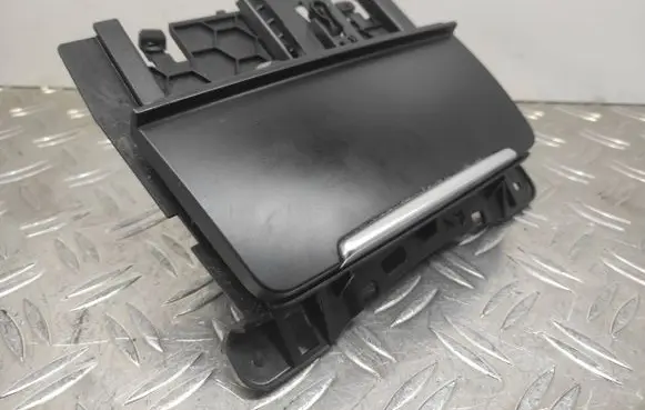 Audi A4 S4 B8 8K Car ashtray 8K0857951