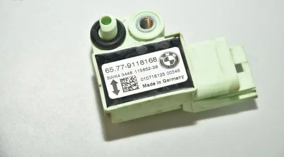 BMW 5 E60 E61 Airbag deployment crash/impact sensor 9118168