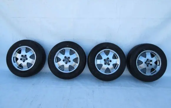 Volvo XC70 R16 summer tire 