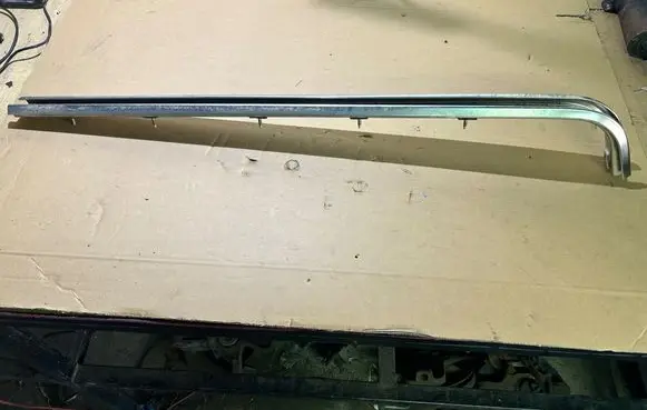 Ford Transit Custom Sliding door middle rail BK21V25004BH