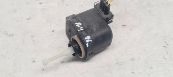 Audi A4 S4 B5 8D Headlight level adjustment motor 6K5941295