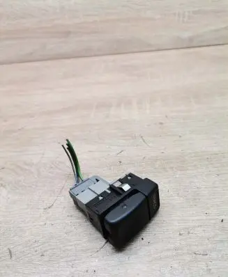 Volvo 850 Traction control (ASR) switch 9148600