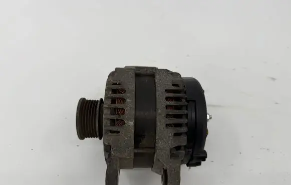 SsangYong Rexton Generator/alternator A6711540202