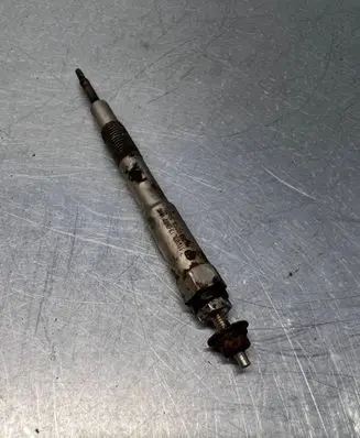 Mazda 6 Glow plug R2AA18601