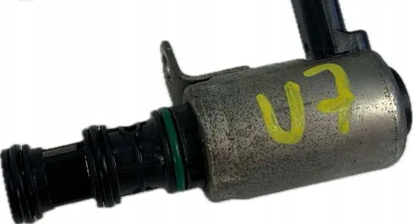 Chrysler Pacifica Valve 05047901AC