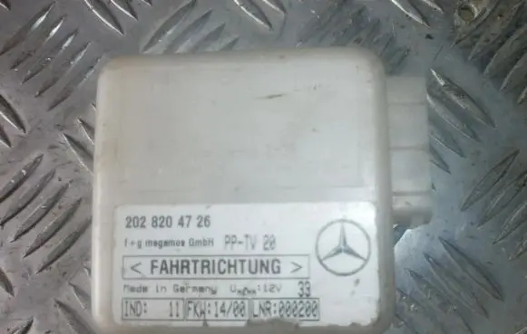 Mercedes-Benz CLK A208 C208 Other control units/modules 2028204726