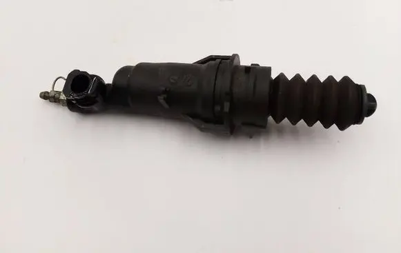 Peugeot 607 Clutch slave cylinder 