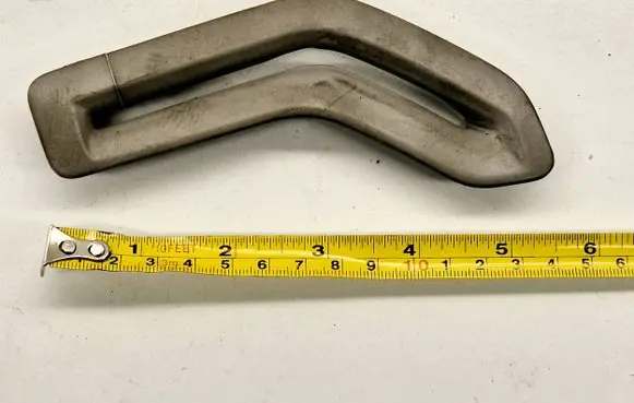 Volvo V50 Seat belt trim 8665745