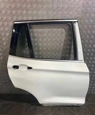 BMW X3 F25 Rear door