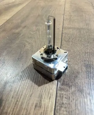 Mercedes-Benz C W204 Xenon bulb 