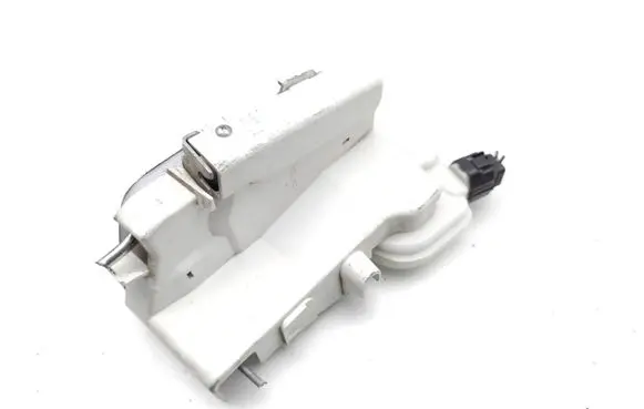 Mitsubishi Pajero Front door lock A047218