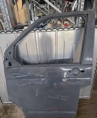 Volkswagen Transporter - Caravelle T6 Front door 