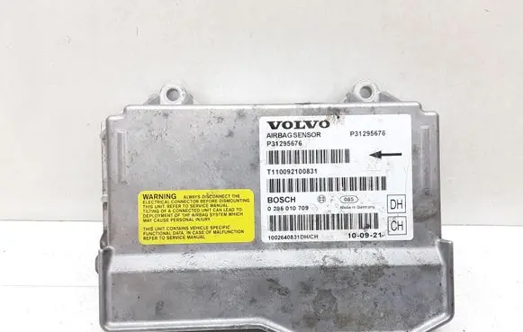 Volvo V70 Airbag control unit/module P31295676 0285010709