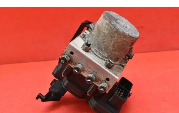 Tesla Model Y ABS Pump 104474510B