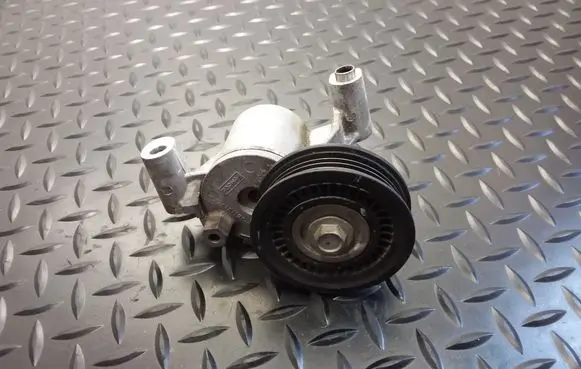 Ford Fusion II Alternator belt tensioner DS7EAB