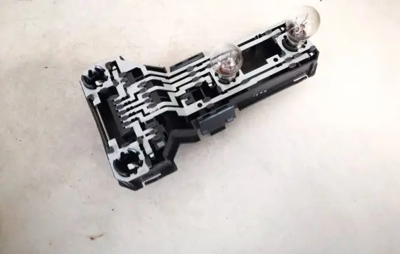 Volkswagen PASSAT B5 Tail light bulb cover holder 3b9945257