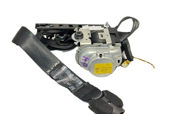 Peugeot 5008 II Front seatbelt 98094638XX 34034