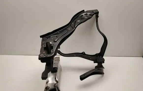 Mercedes-Benz E W212 Headlight/headlamp mounting bracket A2126200191