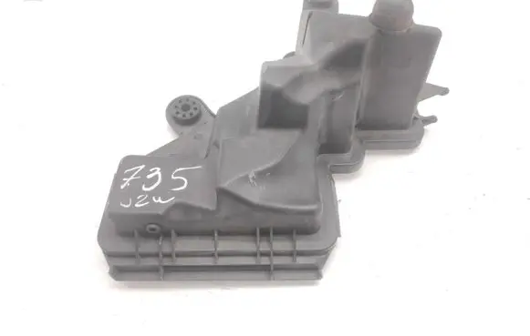 BMW 7 E65 E66 Air filter box cover 7500548 9876780