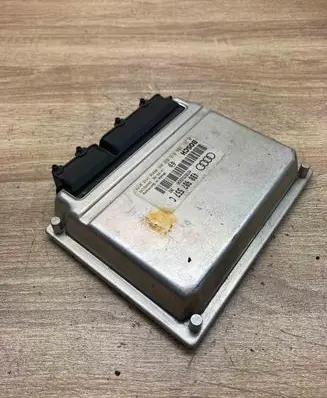Audi A6 S6 C5 4B Engine control unit/module ECU 4B0907557C 0261204818