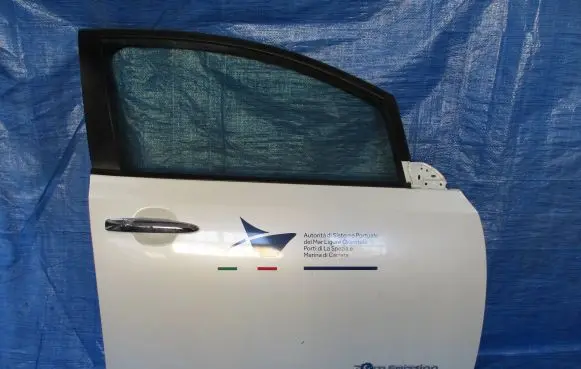 Nissan Pathfinder R50 Door (2 Door Coupe) 