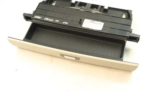 BMW 5 GT F07 Dashboard storage box/compartment 9199118