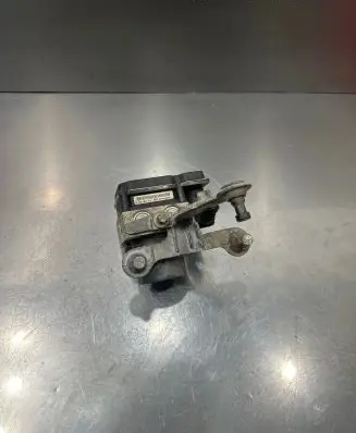 Mercedes-Benz A W169 ABS Pump 0265951352 00709L0111