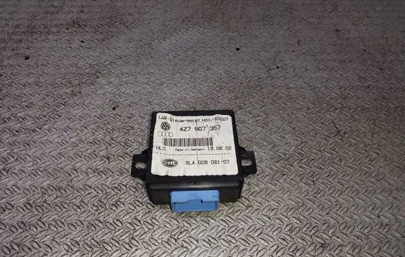 Audi A4 S4 B6 8E 8H Light module LCM 4Z7907357