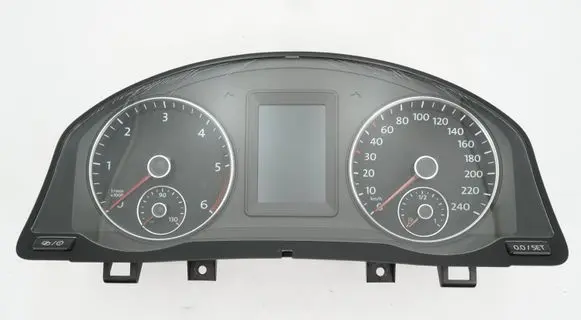 Volkswagen Tiguan Speedometer (instrument cluster) A2C53293350