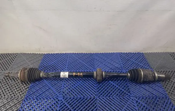 Toyota Prius+ (ZVW40) Front driveshaft