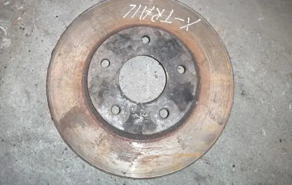 Nissan X-Trail T30 Front brake disc