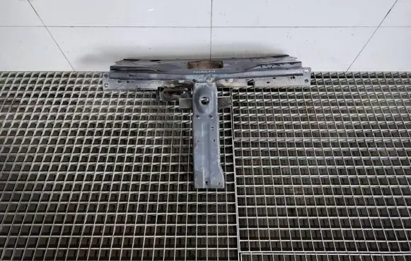 Dacia Duster II Radiator support slam panel