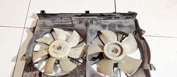 Toyota Corolla E120 E130 Radiator cooling fan shroud 163630g050