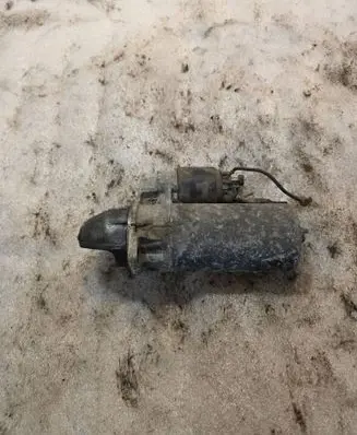 BMW 7 E32 Starter motor