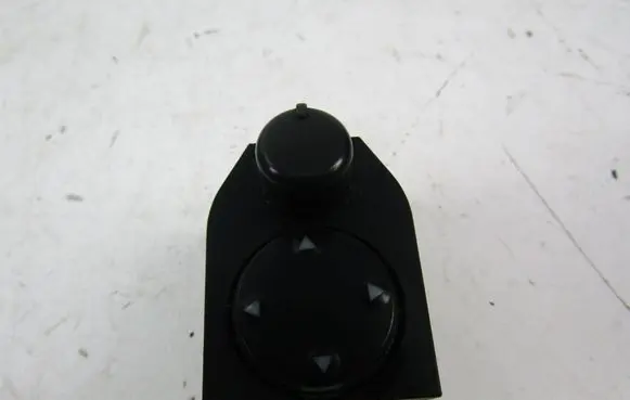 Audi A3 S3 8L Wing mirror switch 8D0959565A