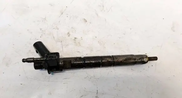 BMW 5 G30 G31 G38 Fuel injector 857156503 0445118023