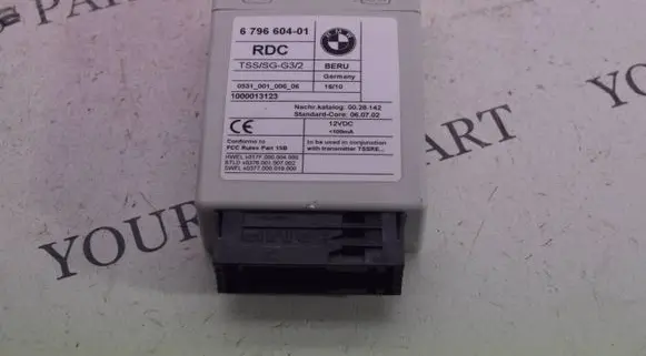 BMW 7 F01 F02 F03 F04 Tire pressure control unit 6796604