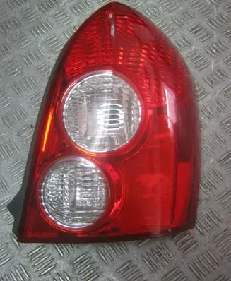 Mazda 323 F Rear/tail lights