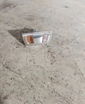 Opel Corsa D Front fender indicator light SAE015 20711LV