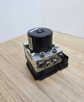Volvo S80 ABS Pump 31329139 10021205324 10021205323